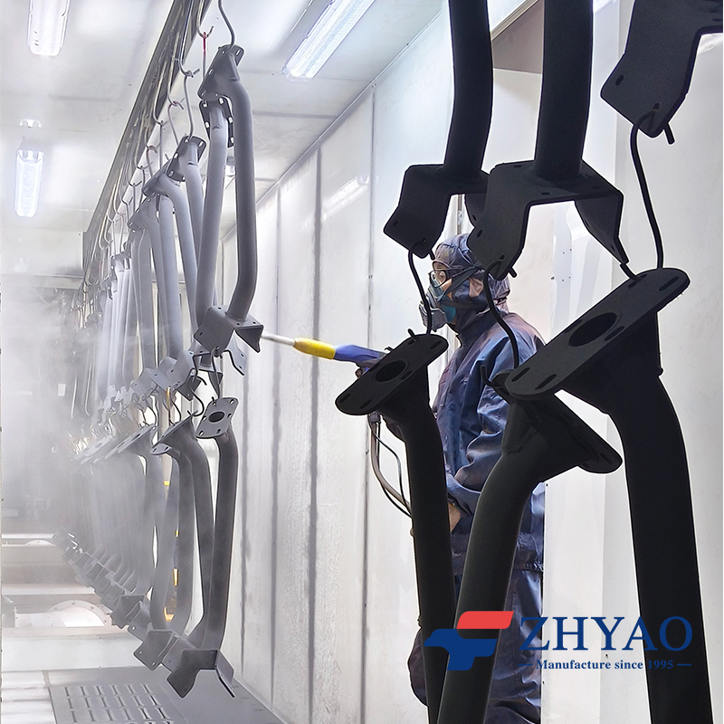 Manual powder spraying line