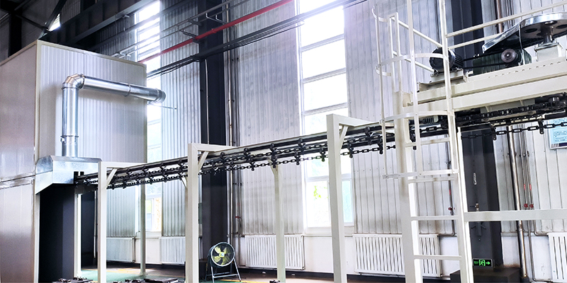 Railway baseplate spraying line